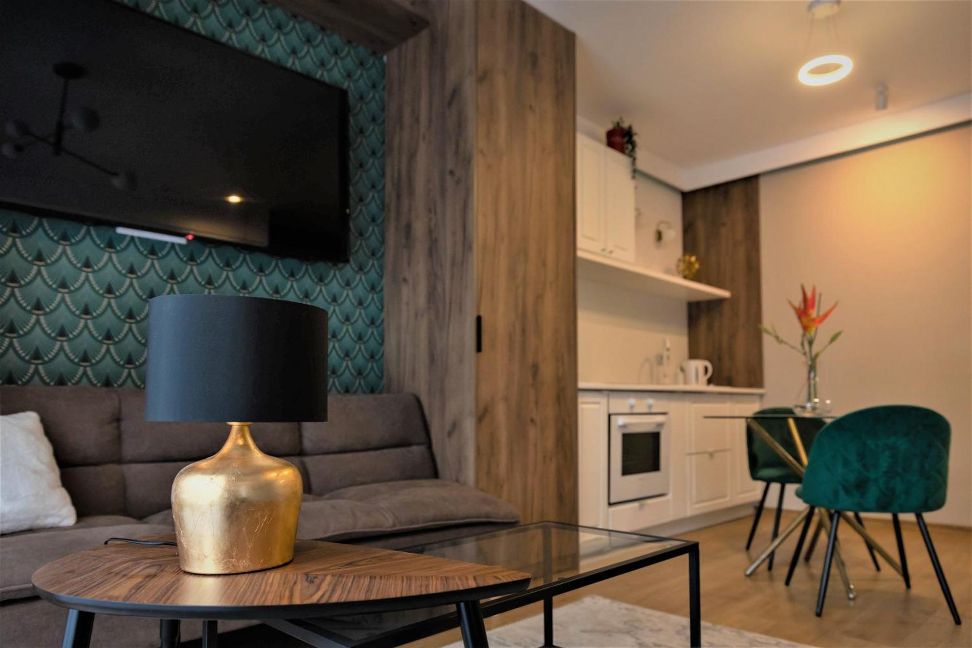 Studio No5 Green Segesvár Kültér fotó